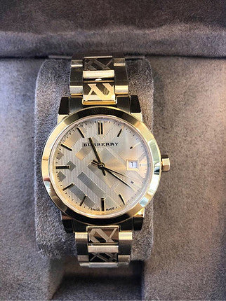 Burberry hotsell 9039 original